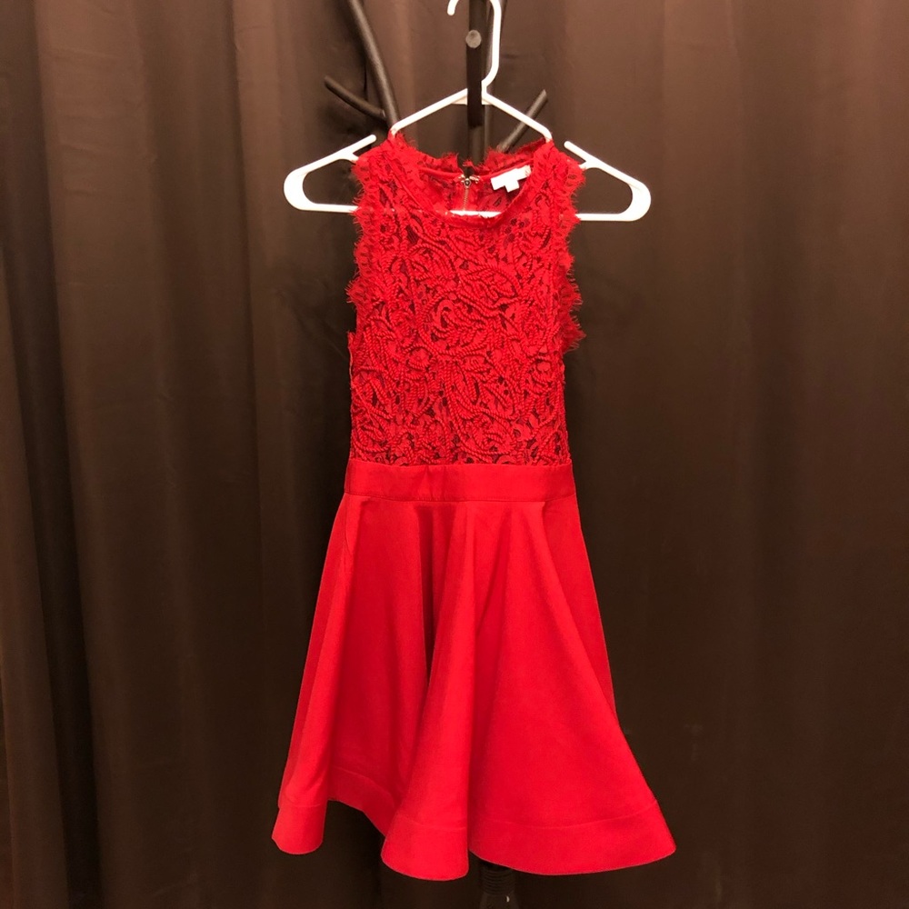 Beautiful Laced top connected w skirt